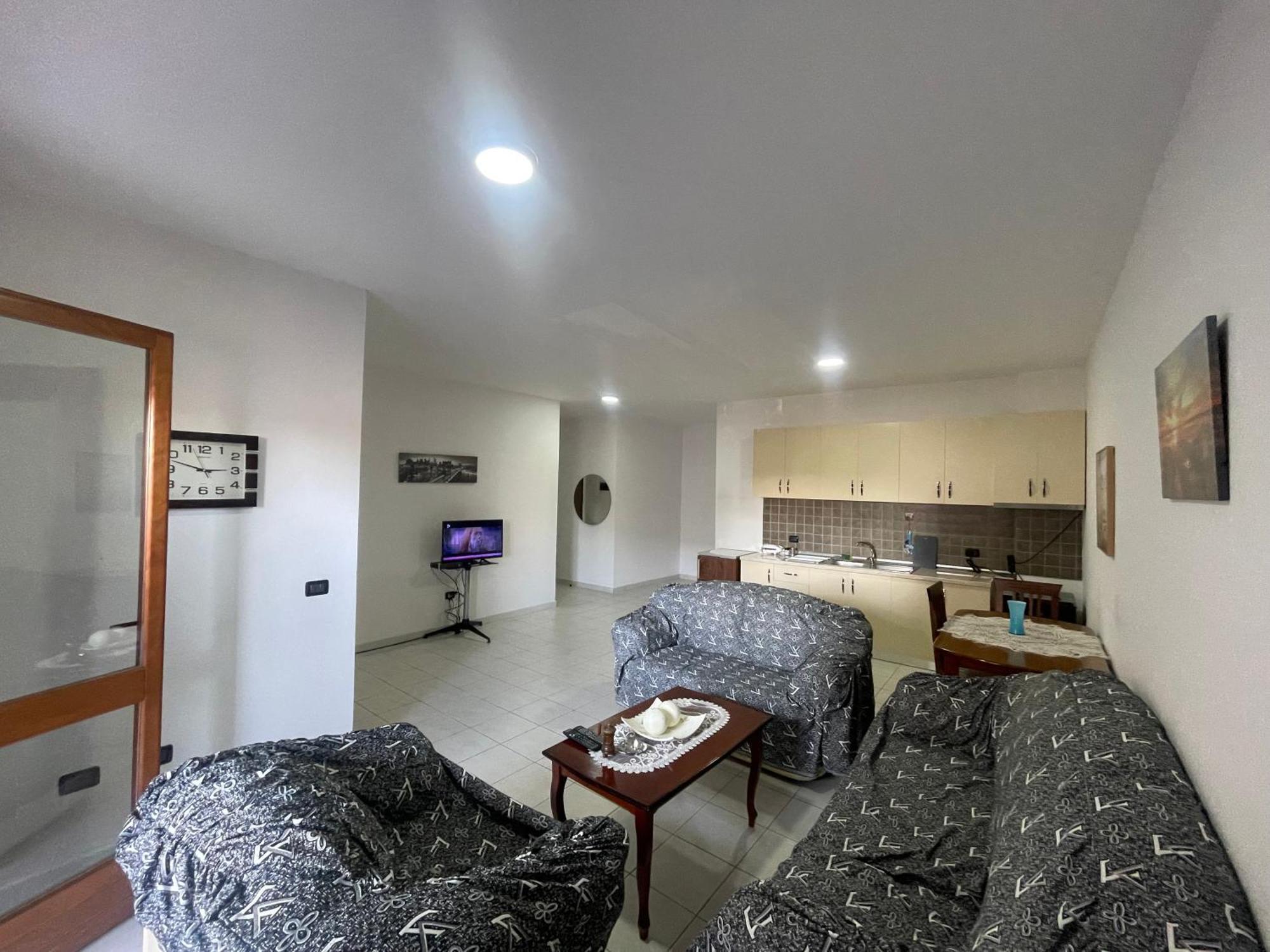 Gega Apartment Shkodër Esterno foto