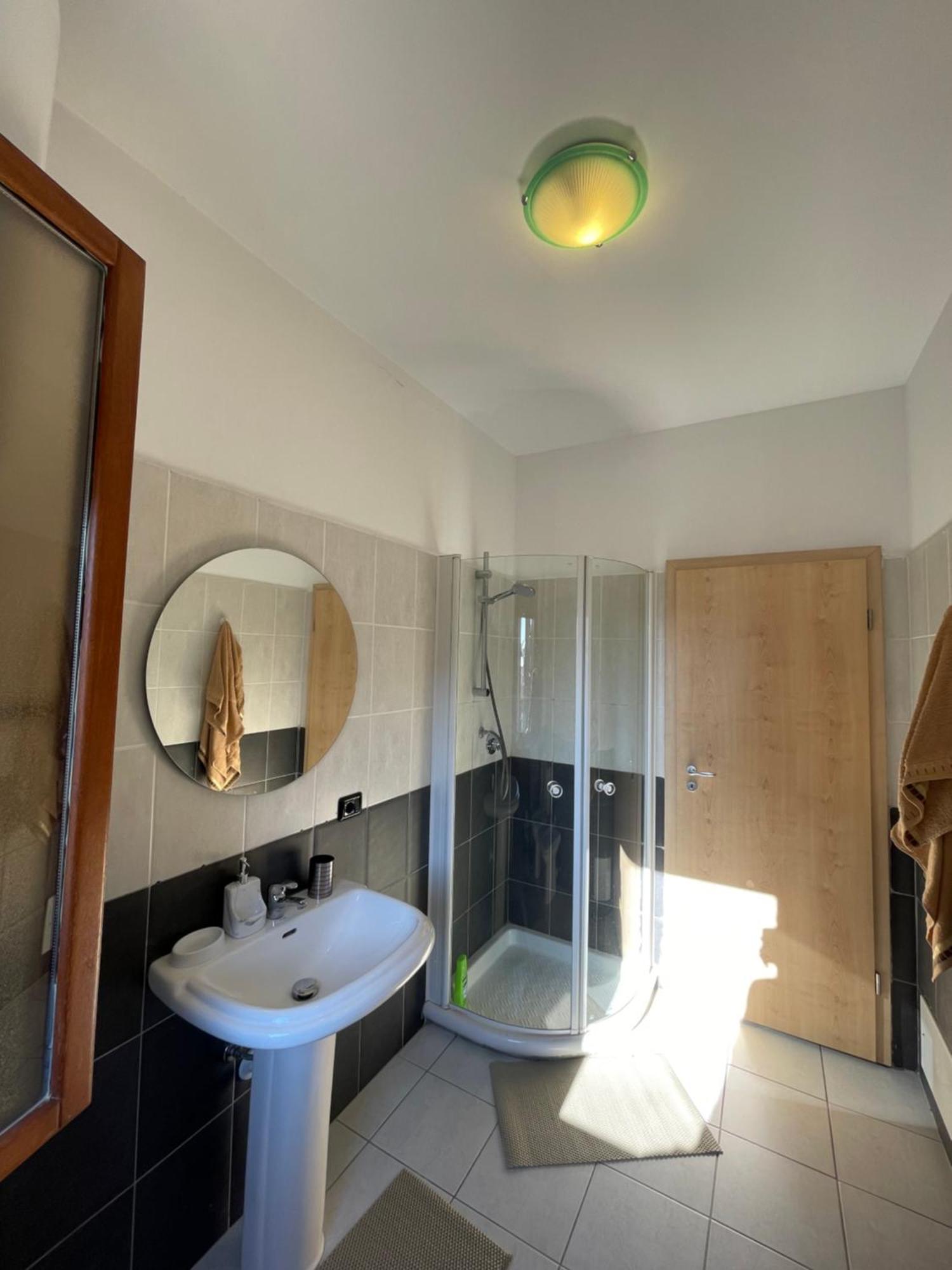 Gega Apartment Shkodër Esterno foto